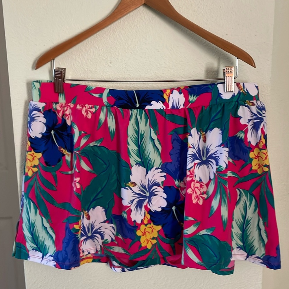 Cacique Hibiscus Tropics Swimsuit Skirt Shaping Plus Size 20